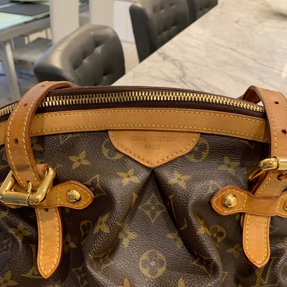 ✨ SOLD ✨Authentic Louis Vuitton Monogram Tivoli GM - Picture 4 of 9